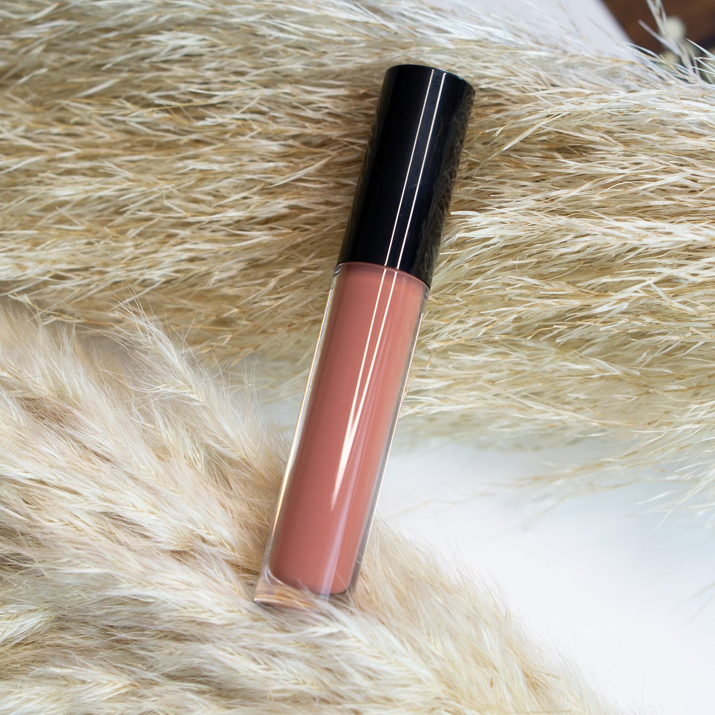 Lip Gloss - Lavender - Lordess Beauty